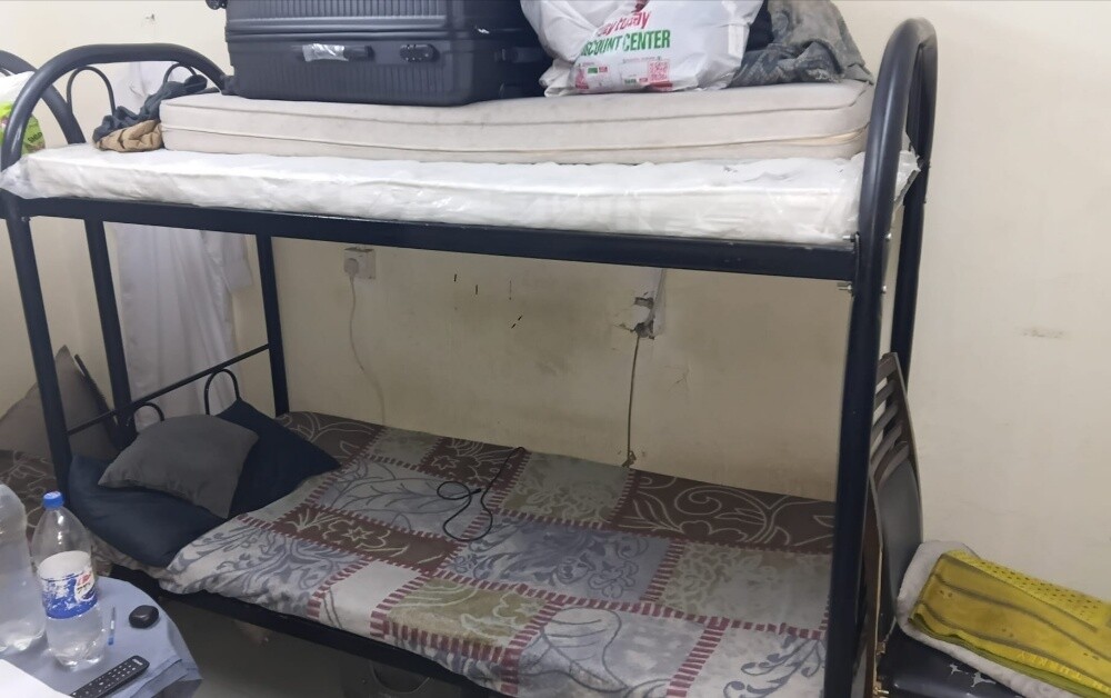 سرير طابقين - 1