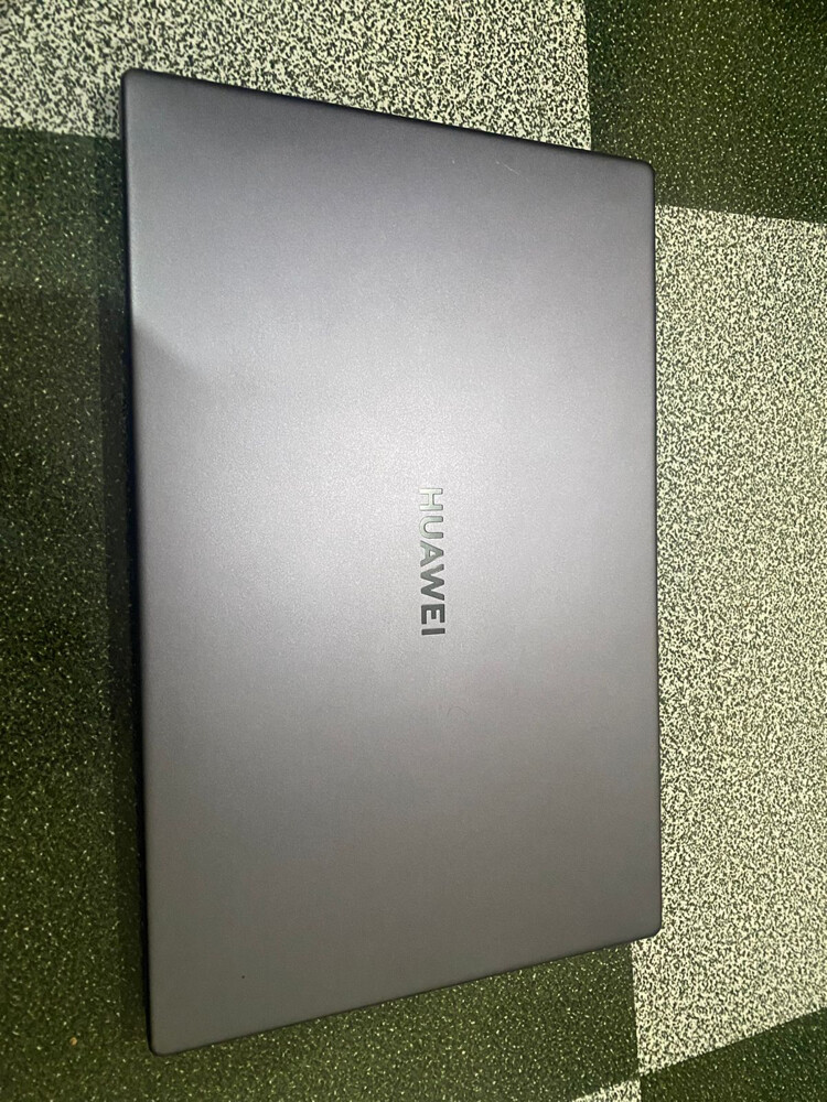 Matebook D15 - 3