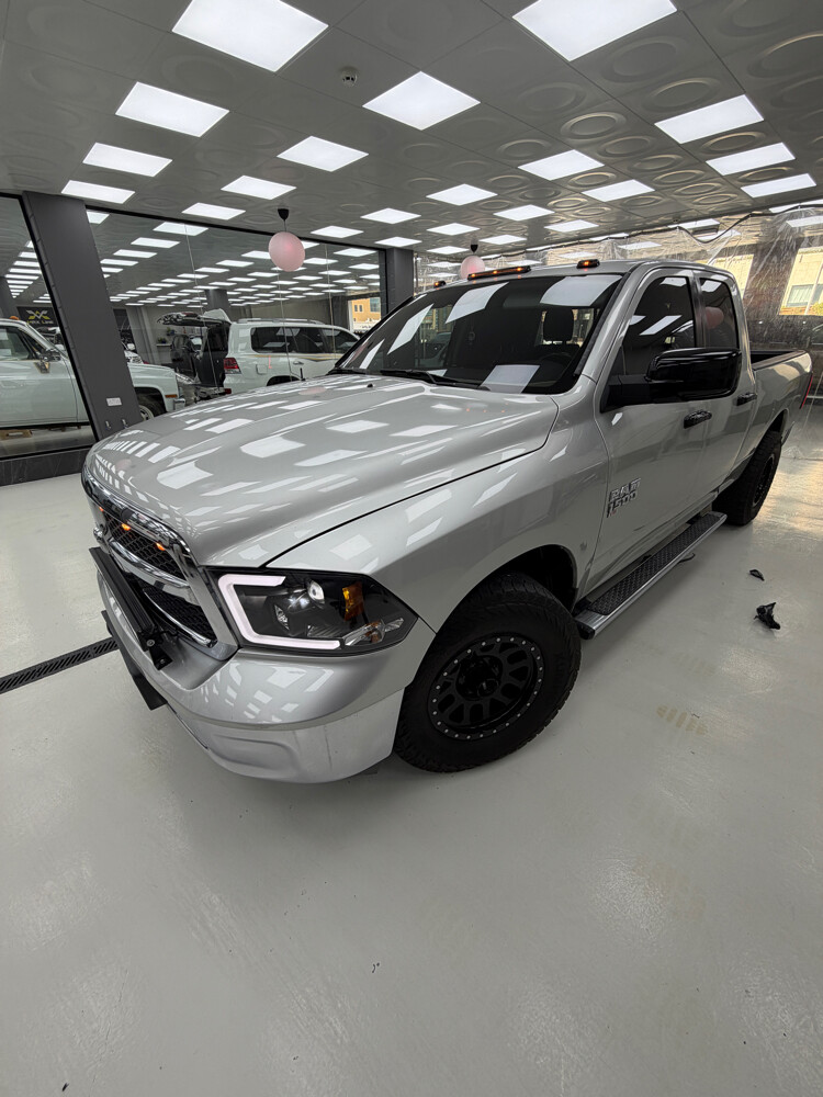 for sale Dodg very good - 9