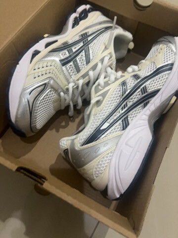 Asics gel kayano - 1