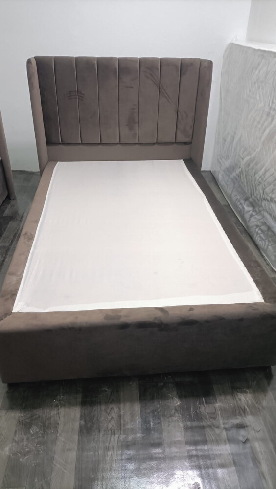 صندوق طوارئ متوفر - 2