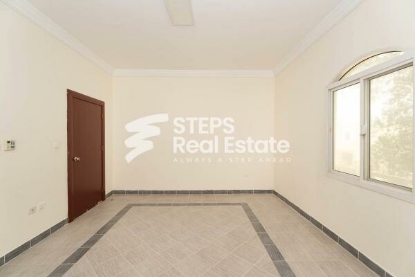 Spacious Compound Villa for Rent - 6