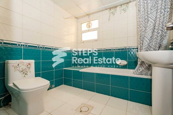 Spacious Compound Villa for Rent - 13