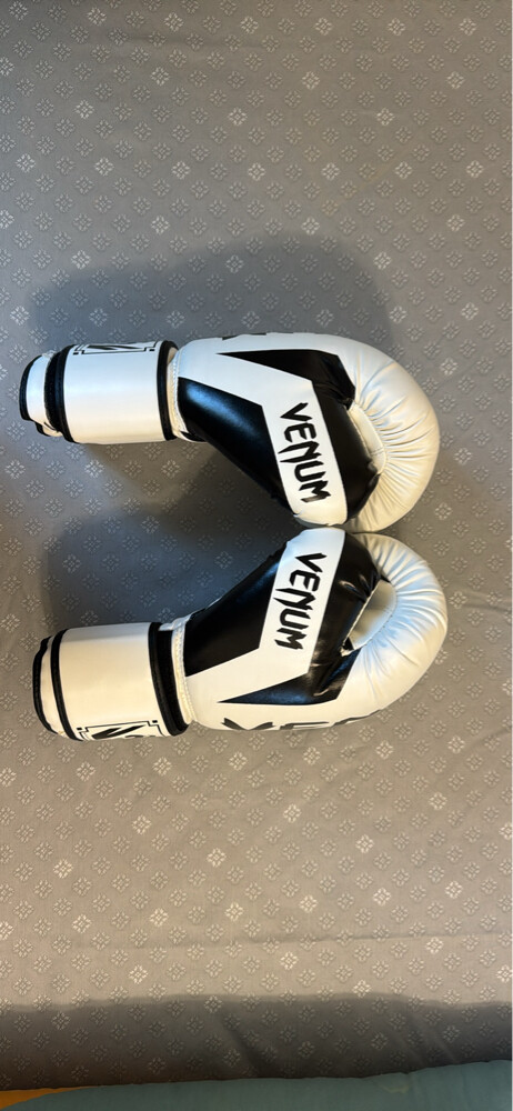 boxing gloves white venum - 2