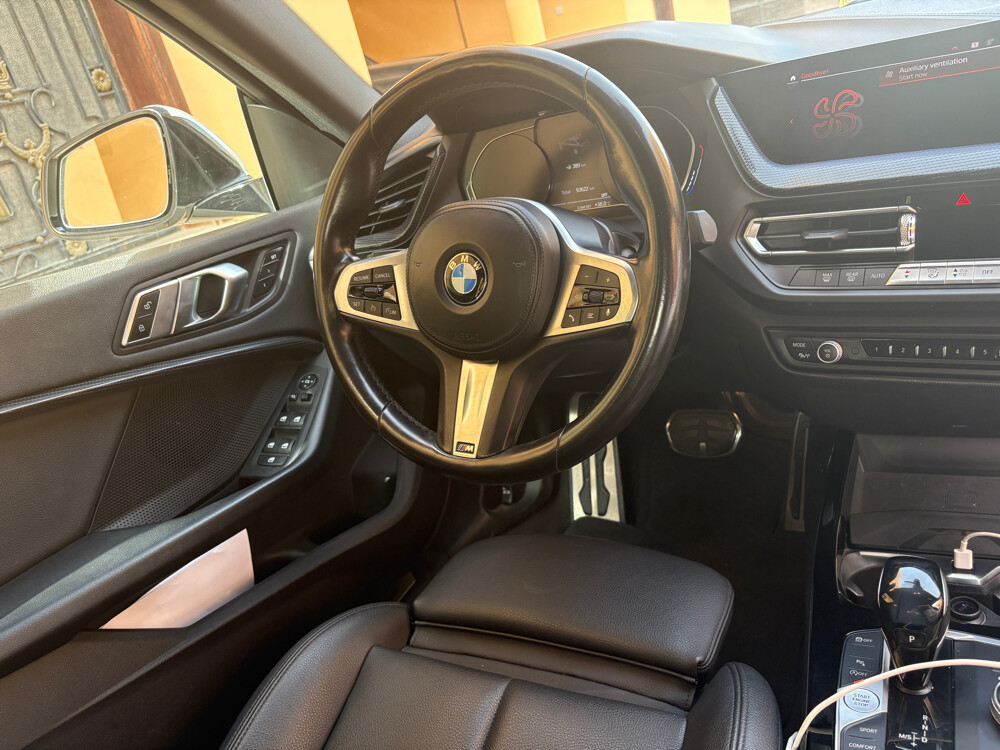 BMW 218i 2021 sedan - 11