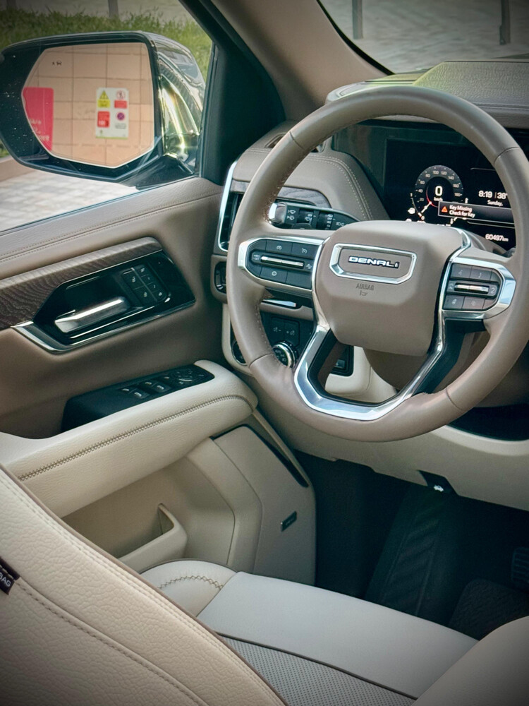 GMC Yukon  Denali 2025 - 14