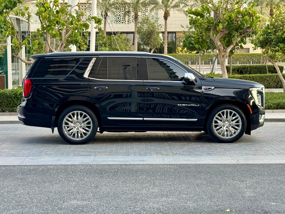 GMC Yukon  Denali 2025 - 4