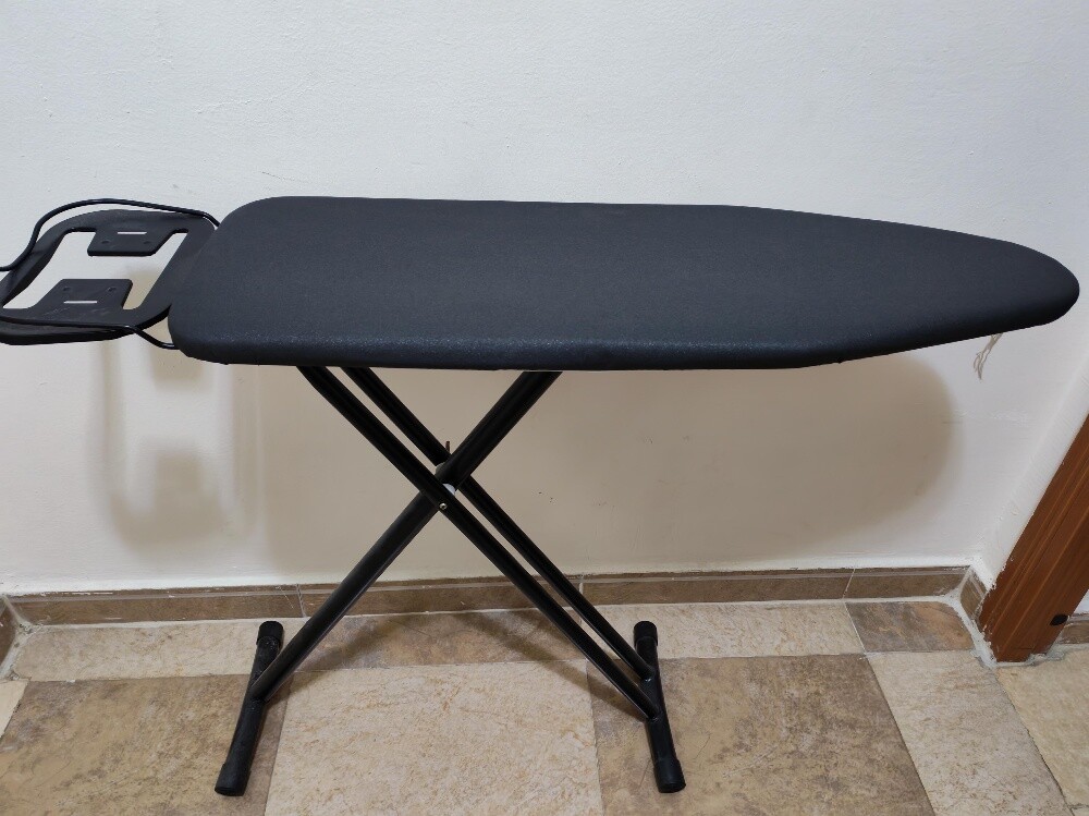 Iron table - 1