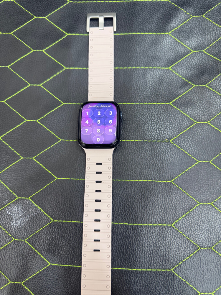 Apple Watch - 1