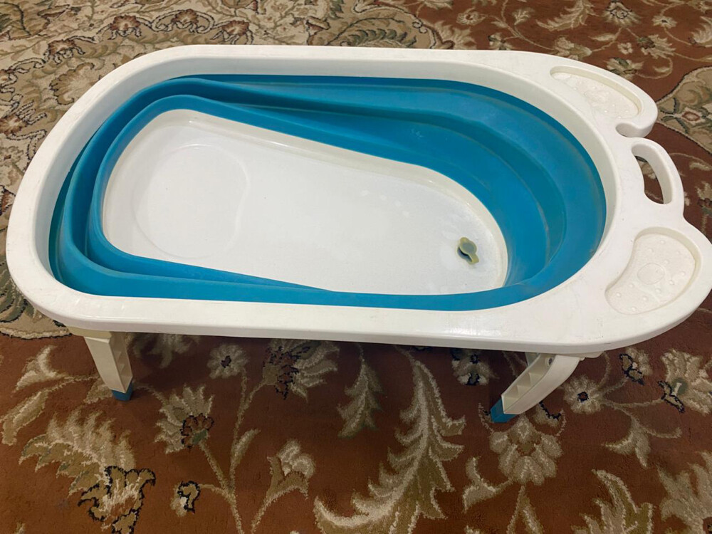 Baby bathtub - 1