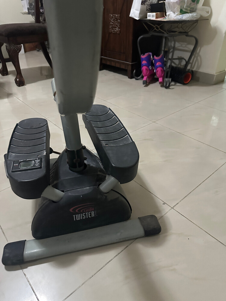 جهاز رياضى لحركه وسط الجسم - 10