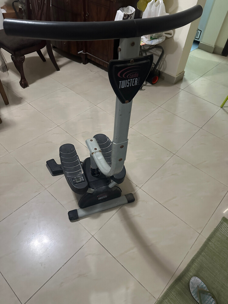 جهاز رياضى لحركه وسط الجسم - 12