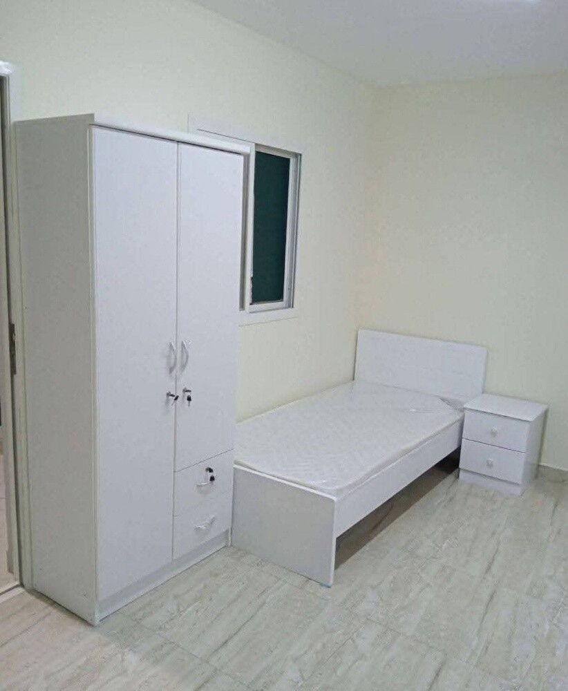 Wooden new single bed frame - 2