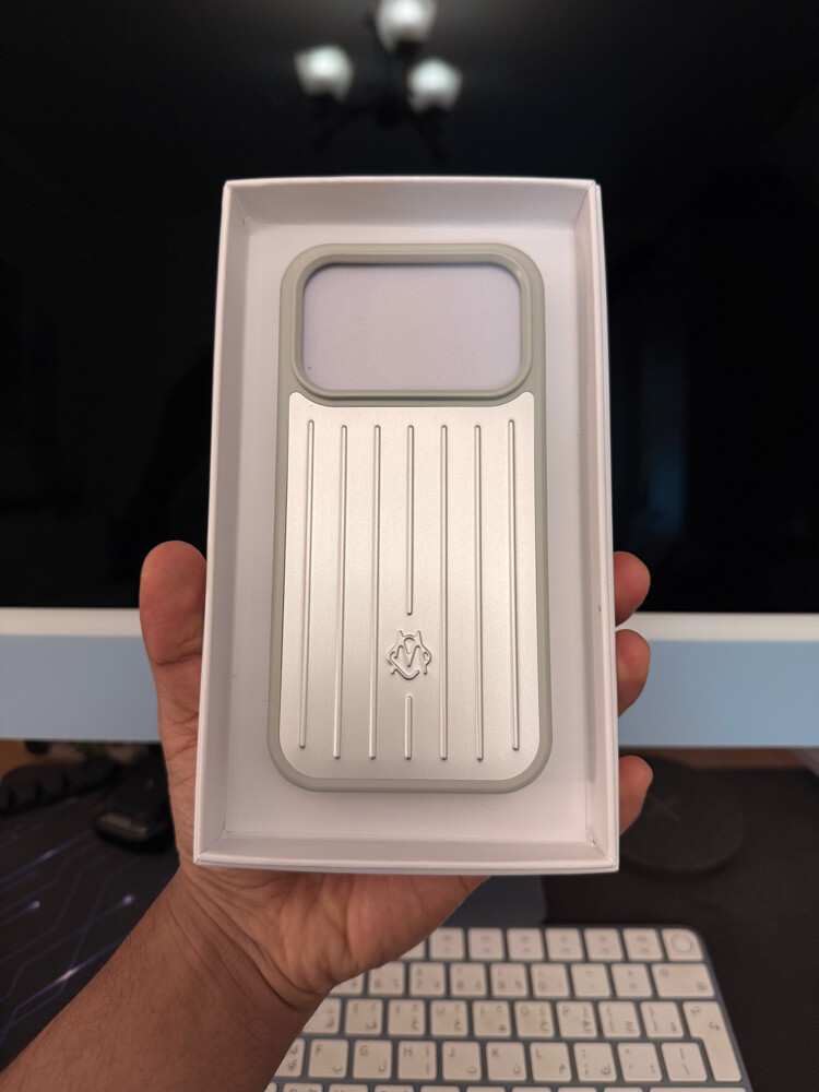 iPhone 17 Pro Aluminium Cover - 2
