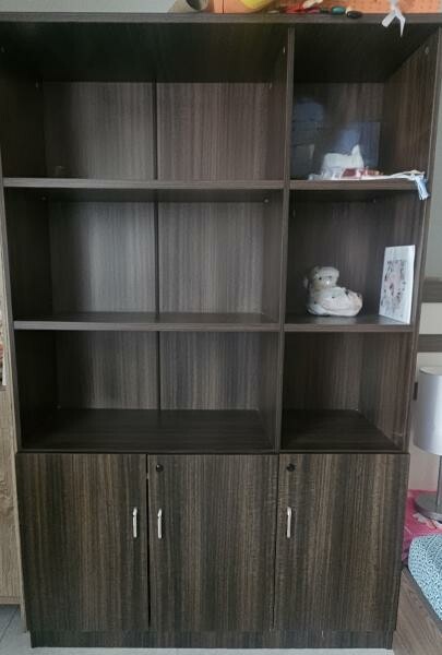 Bookshelf - 2