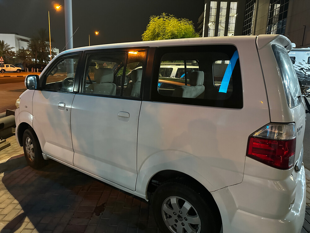 Suzuki APV - 3