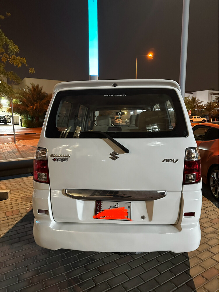 Suzuki APV - 4