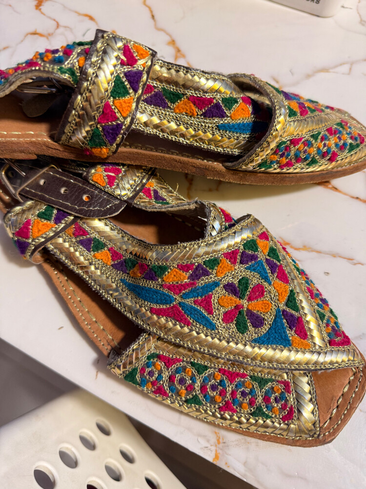traditional sandals for sale - 3