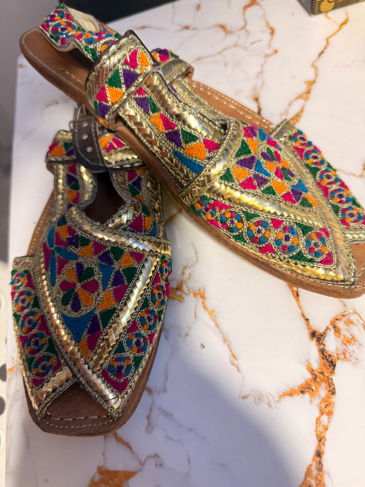 traditional sandals for sale - 2