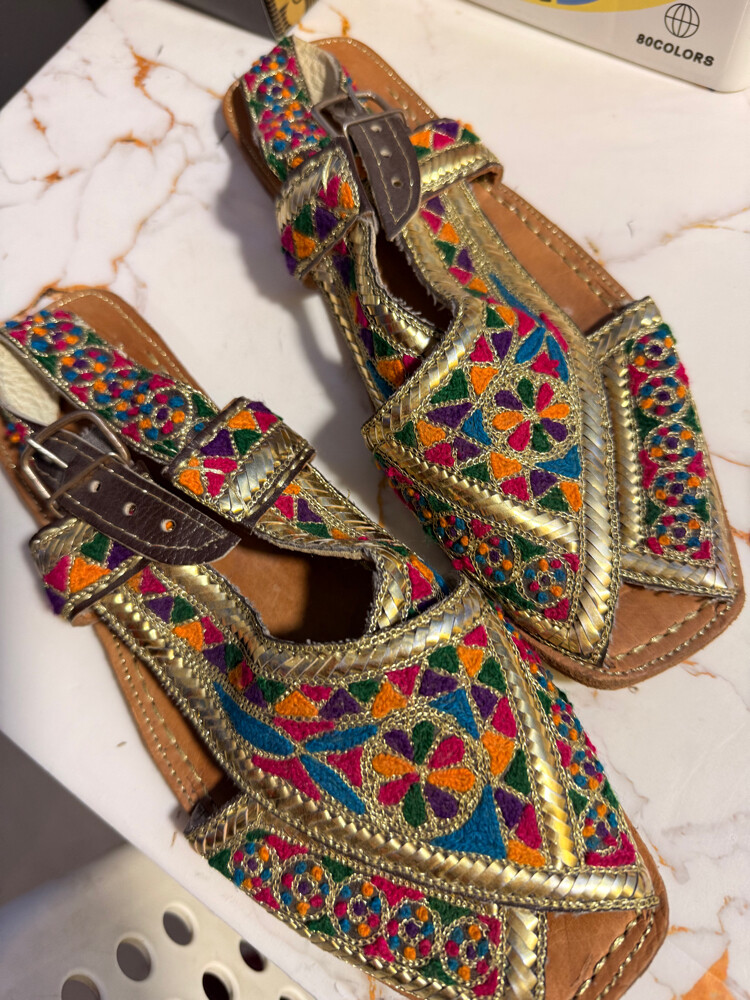 traditional sandals for sale - 1