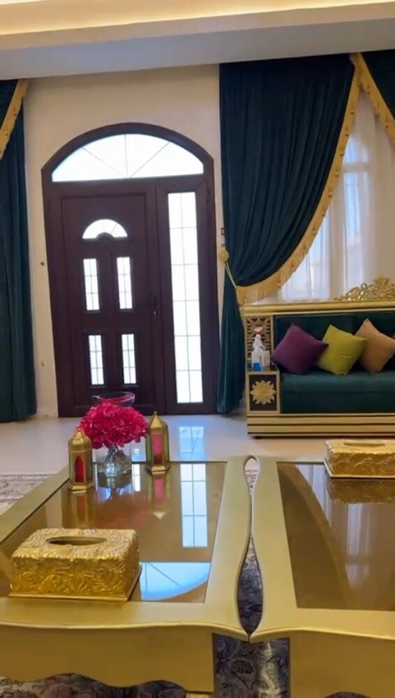 كنب عربي فاخر مستعمل بحالة ممتازة - 3
