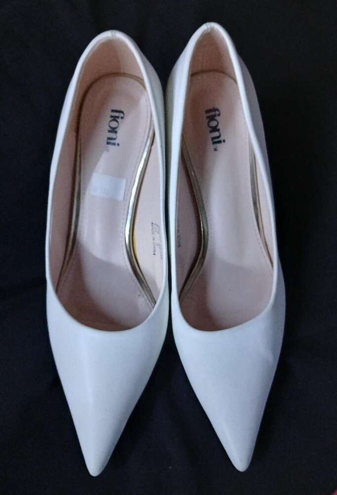 dresses and shoes for free - 25