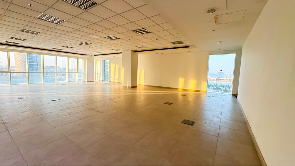 Office for Rent in Lusail.  - 15
