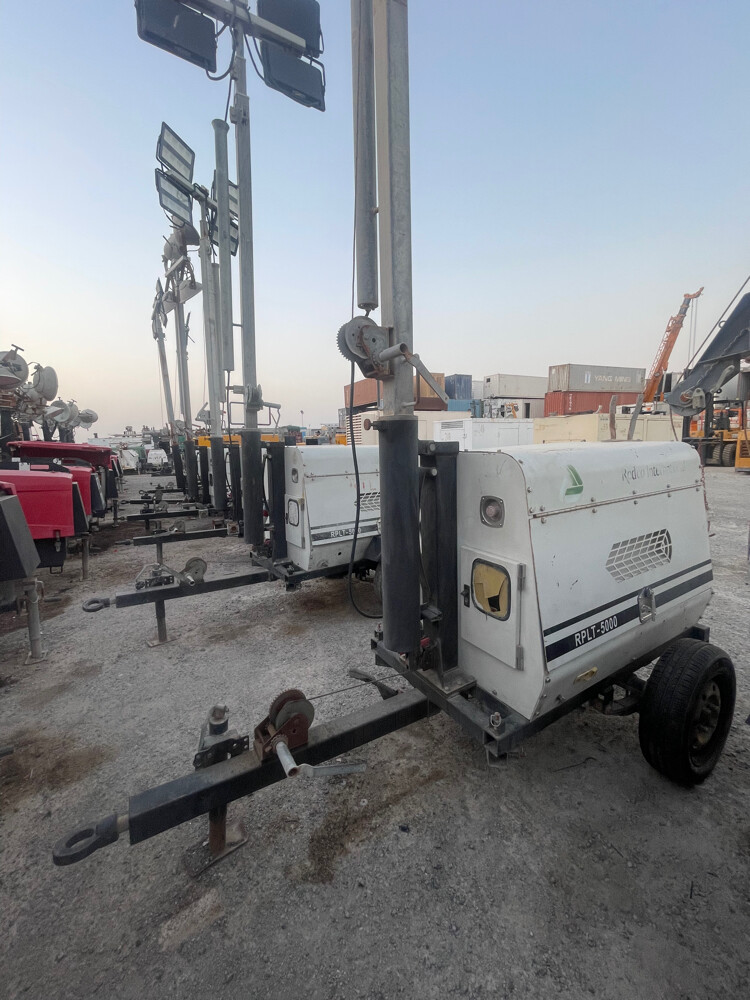 Used Tower Light For Sale - 2