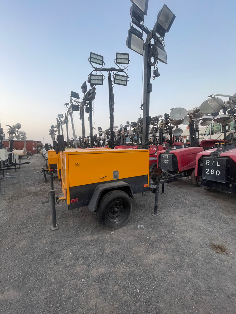 Used Tower Light For Sale - 6