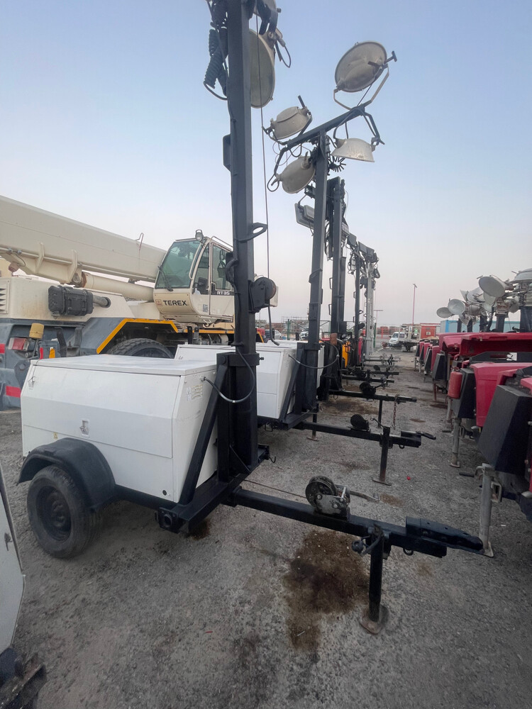 Used Tower Light For Sale - 3