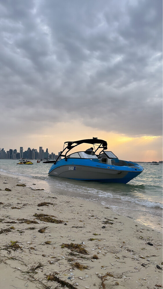 جت بوت ياماها 14 راكب  - 3