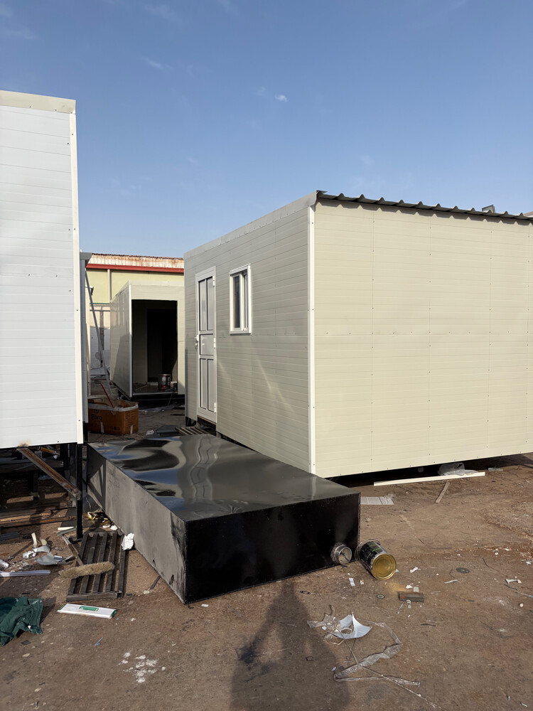 PORTA CABIN CARAVAN - 2