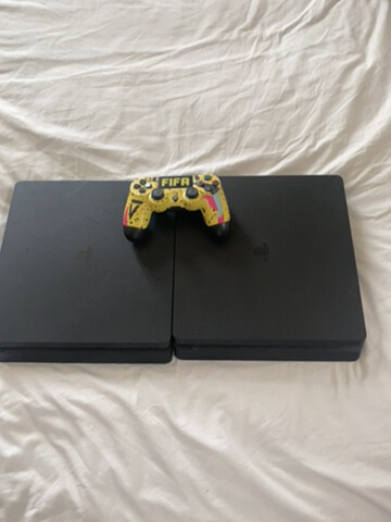 2 ps5 1 controller  - 1