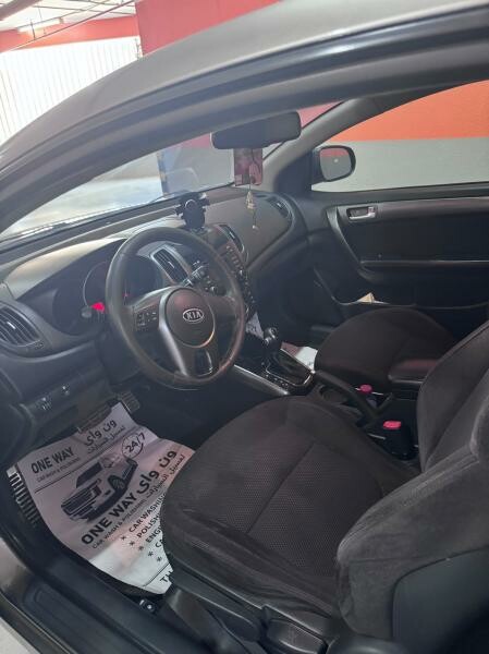 Kia Cerato Koup 2011 - 2