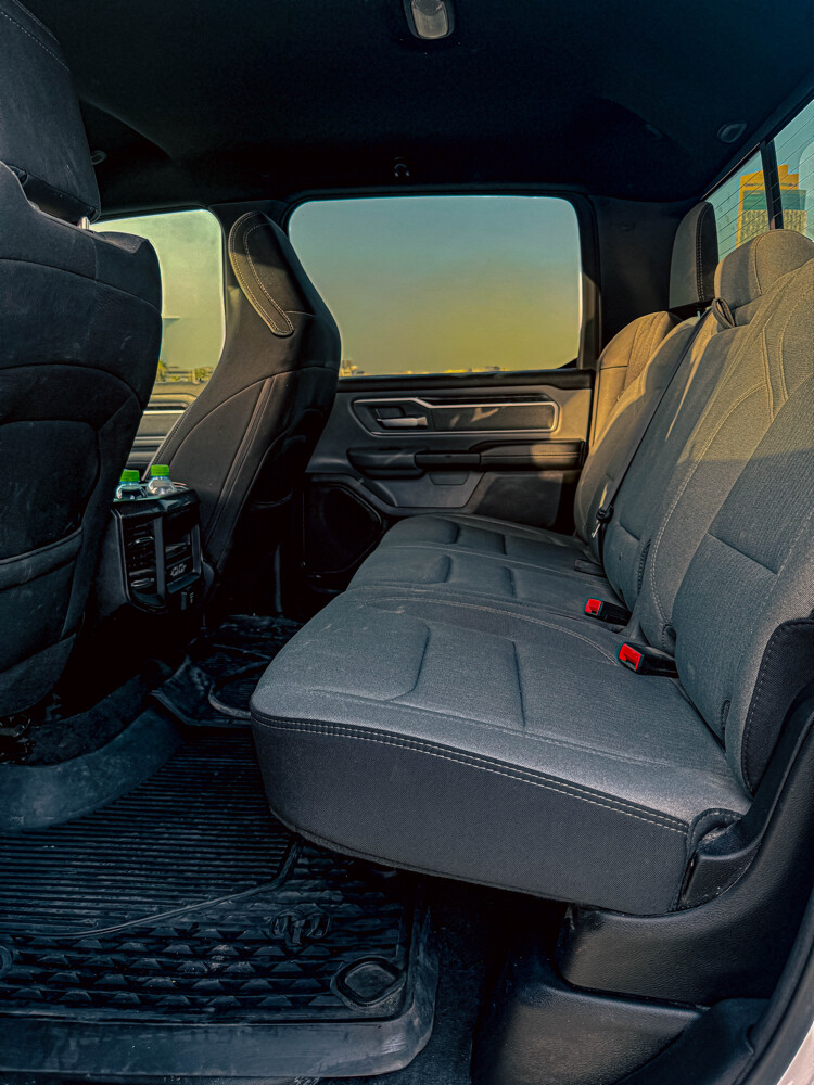 RAM 1500 5.7 hemi - 8