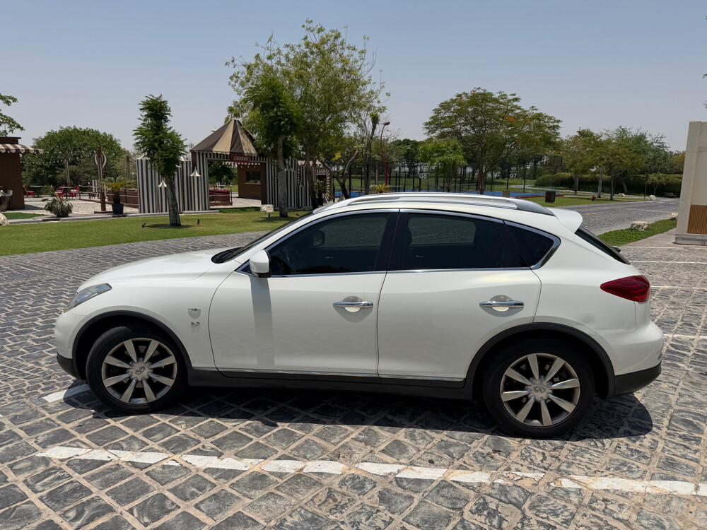 Infiniti QX50 3.7l - 9