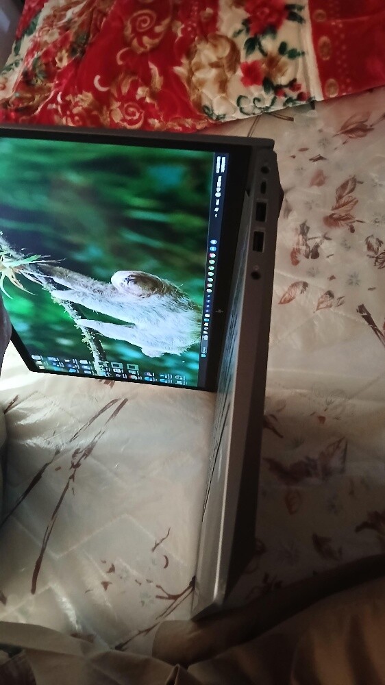 HP -ZBook i7-11 with NVIdia graphic - 5