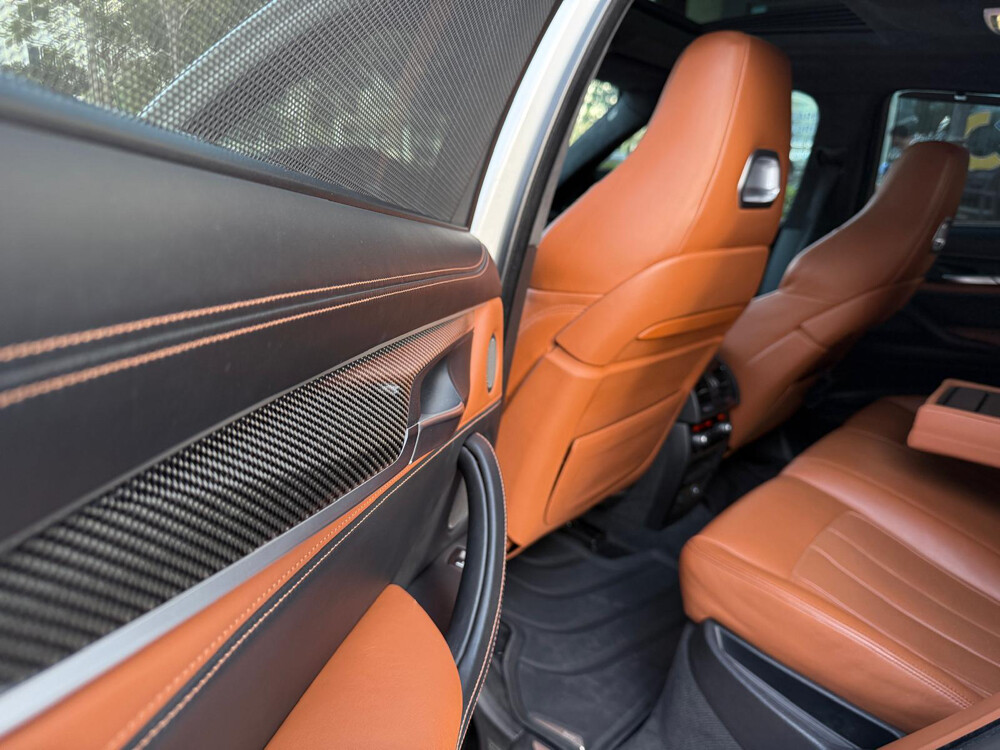 BMW X6M - 6