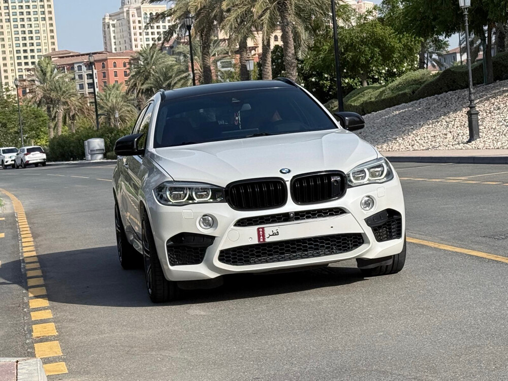 BMW X6M - 11