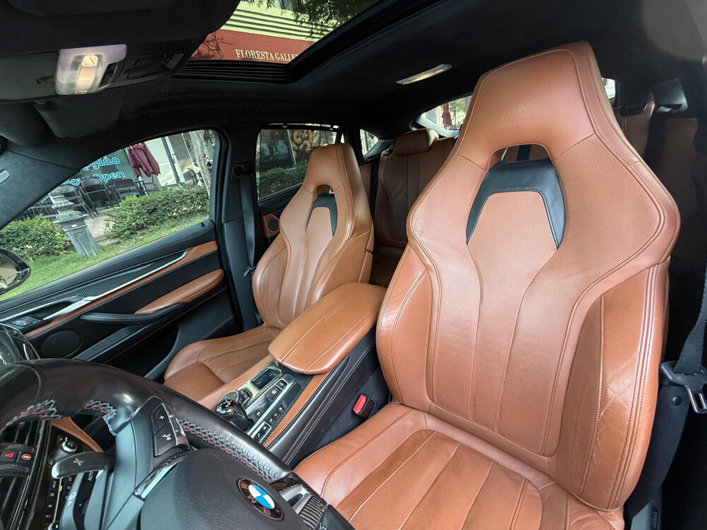 BMW X6M - 8
