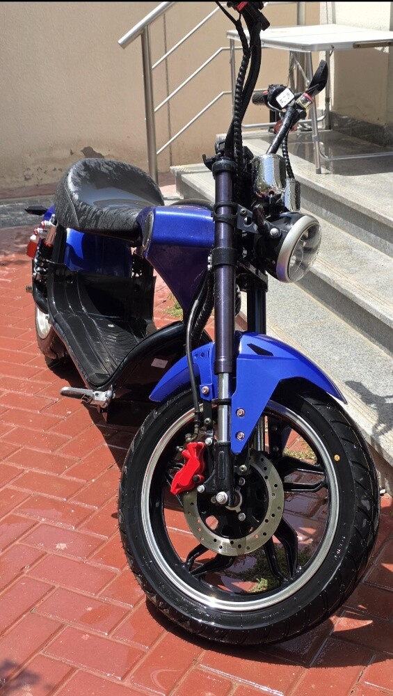 Harley Davidson Scooter - 1