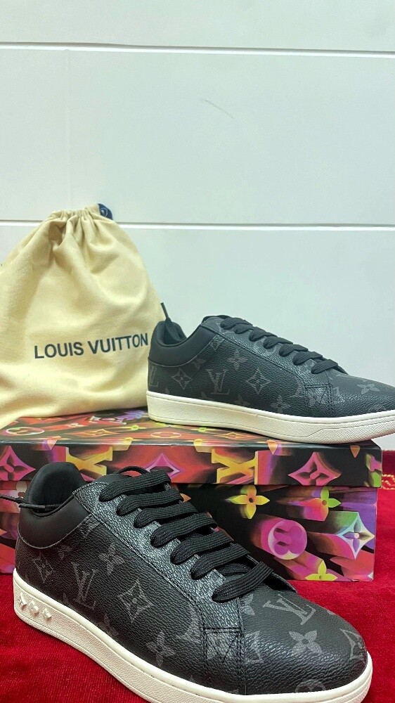 Louis Vuitton Shoes - 1