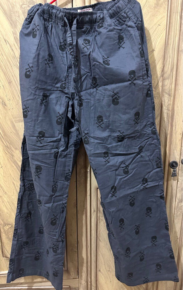 Tops and tees  - 27