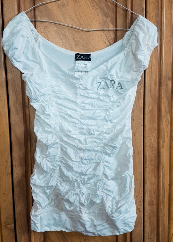 Tops and tees  - 30