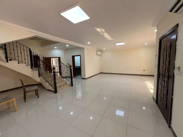 Villa for Rent in Compound - 9