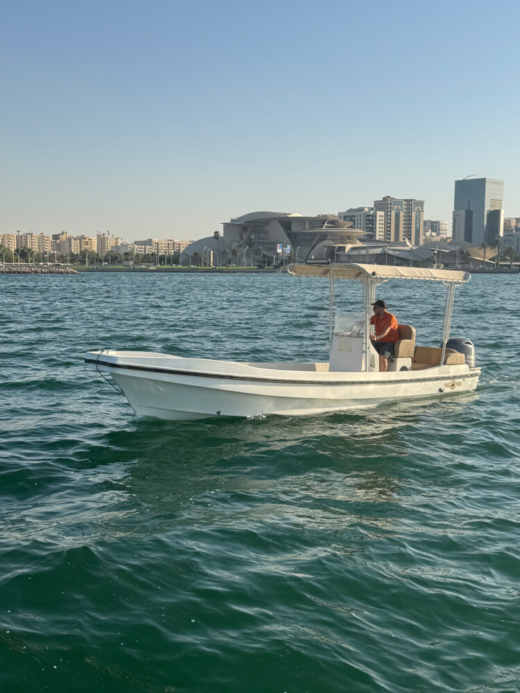 orca 24Ft Yamaha 115  - 7