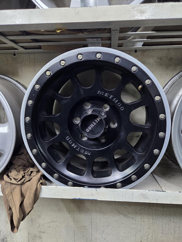 METHOD ORIGINAL 4PC FOR 6 BOLT - 2