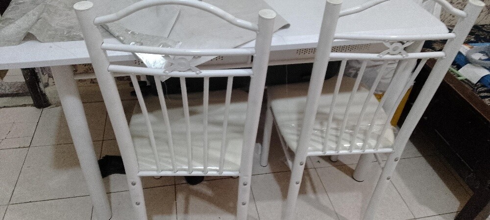 white dining table 4 chairs - 3