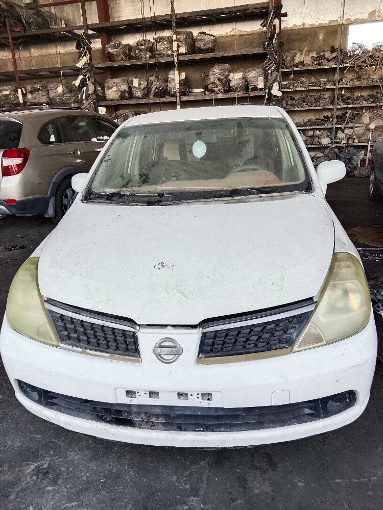 Nissan Tida 2008 - 1