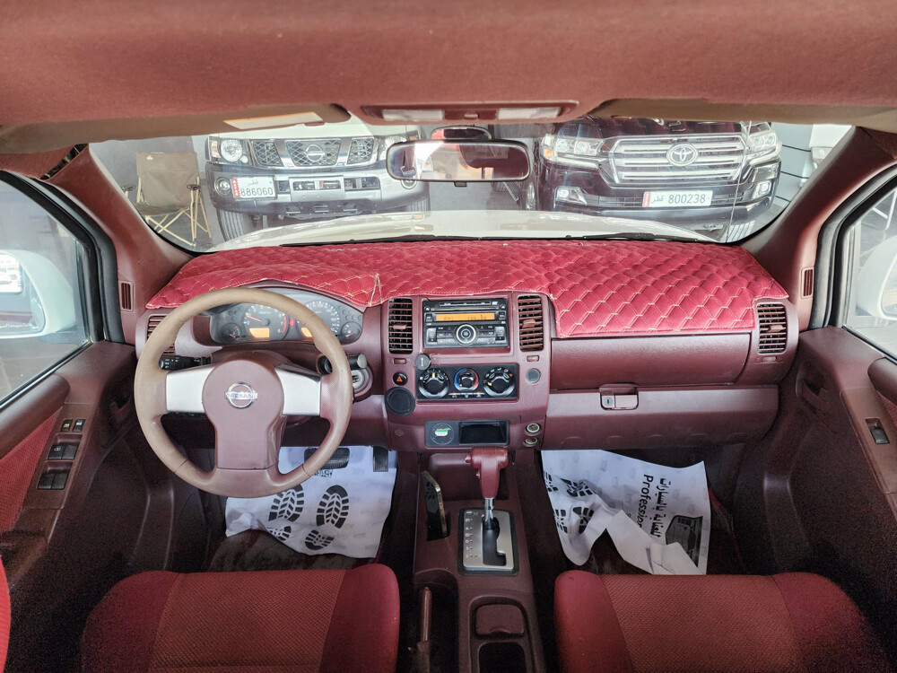 نيسان نافارا ٢٠١٥ - 4